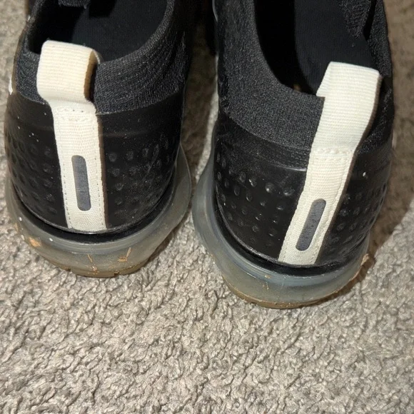 Nike Black Slip-On Vapormax Knit Sneakers - Picture 4 of 9